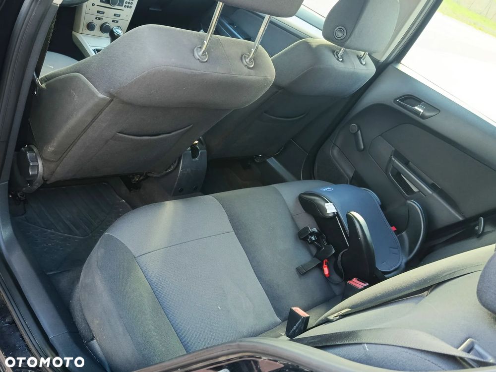 Opel Astra - 10