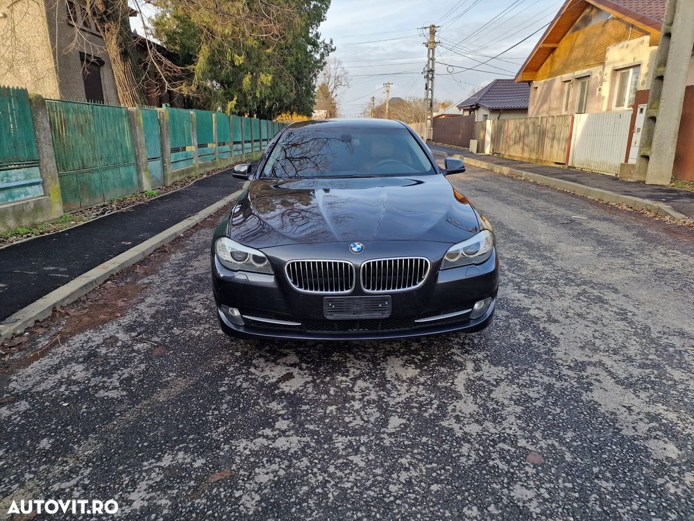 BMW Seria 5 520d Gran Turismo - 14