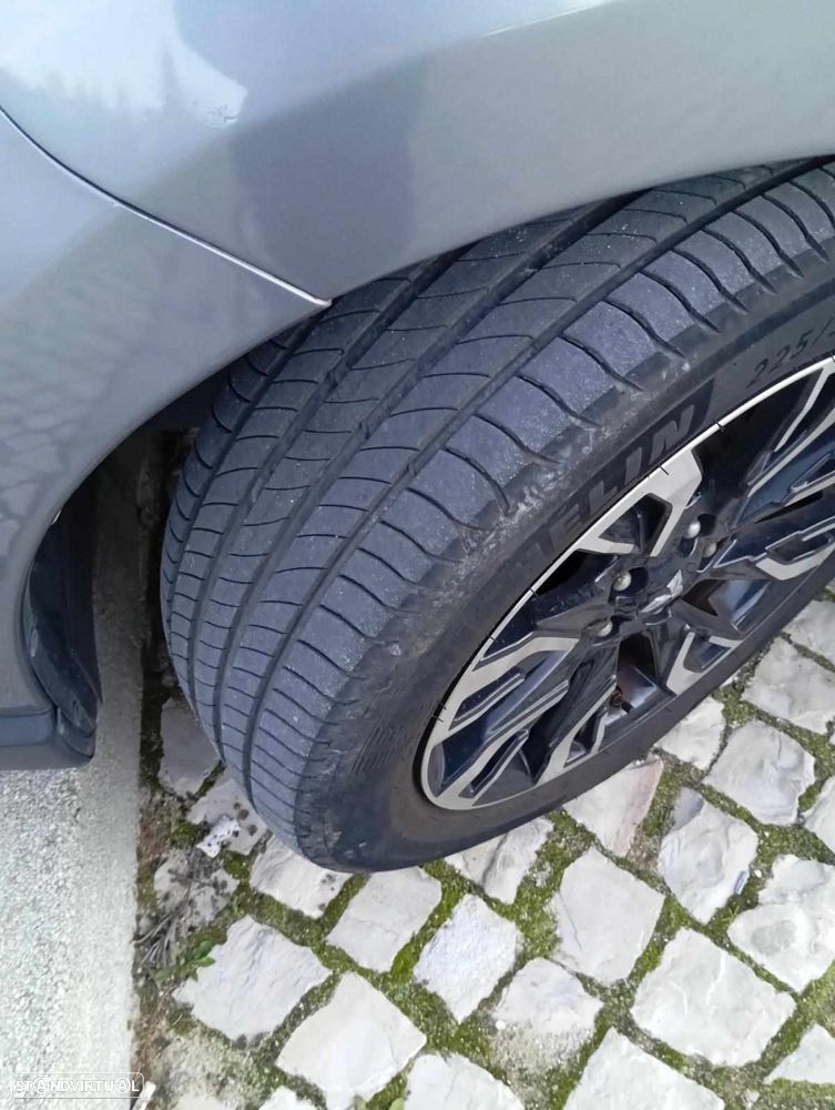 Mitsubishi Outlander - 8