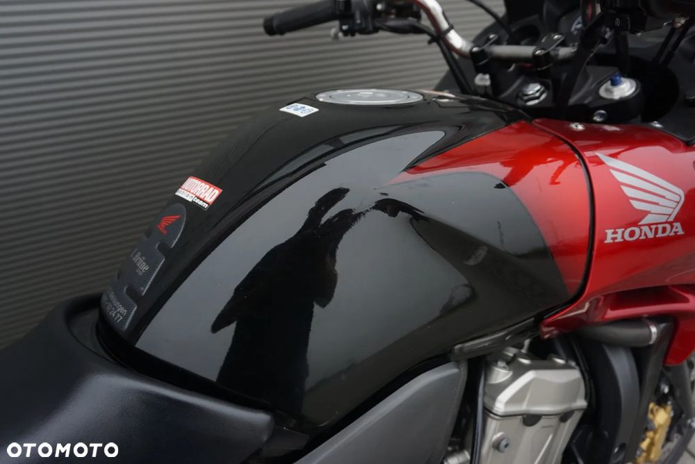 Honda CBF - 10