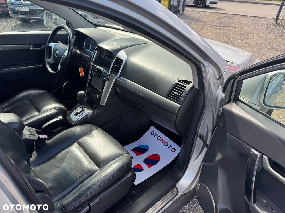 Chevrolet Captiva 2.0 d LT medium 5os - 19