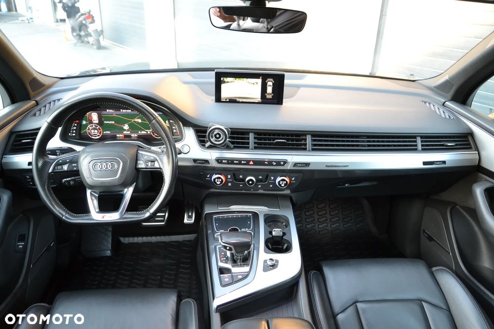 Audi Q7 3.0 TDI ultra Quattro Tiptronic - 32