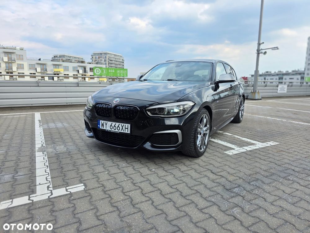BMW Seria 1 M135i xDrive Sport-Aut - 2