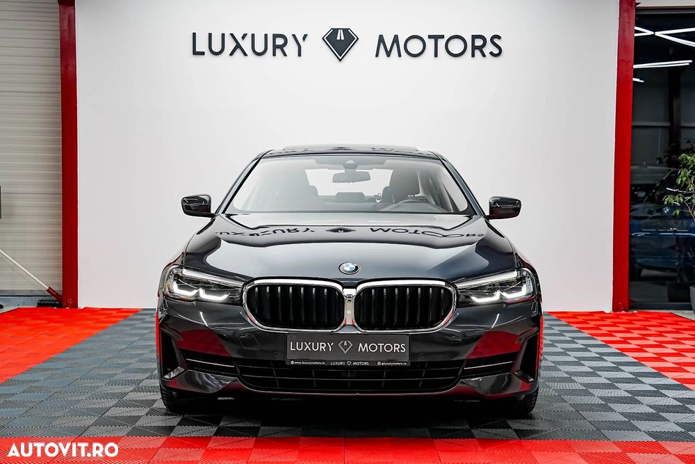 BMW Seria 5 530e xDrive Aut. - 4
