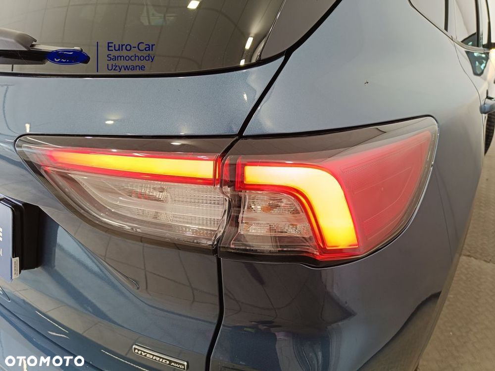 Ford Kuga 2.5 Duratec FHEV 4x4 ST-LINE - 31