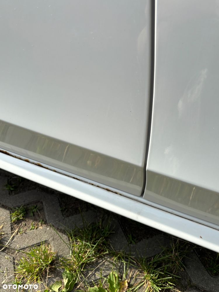 Audi A4 Limousine - 16