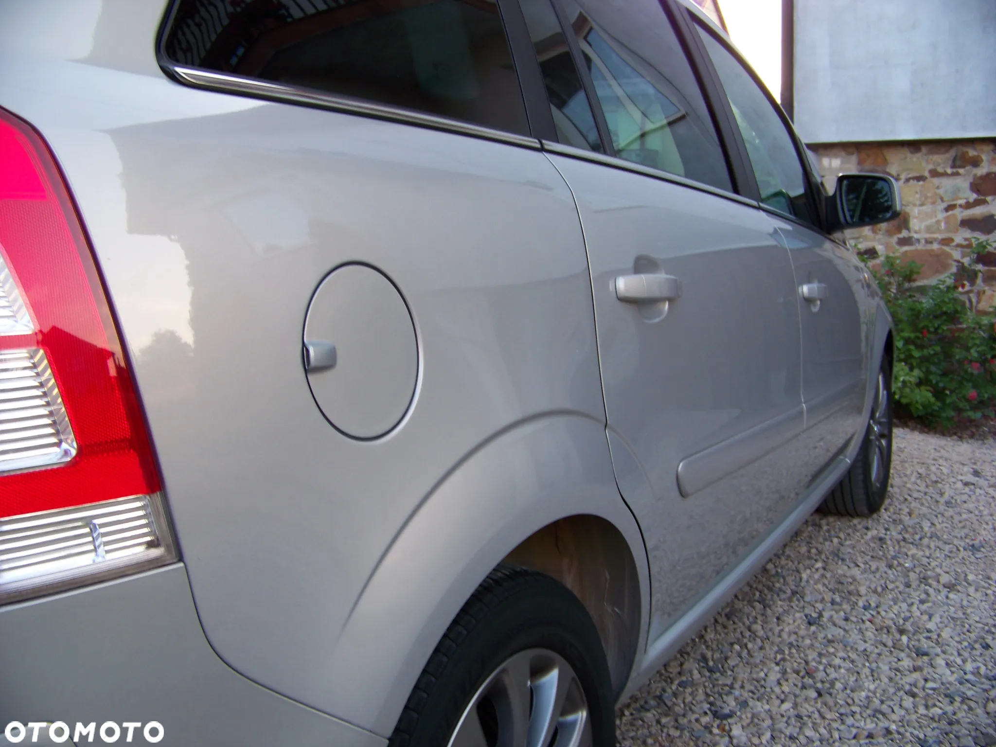 Opel Zafira 1.6 111 - 18
