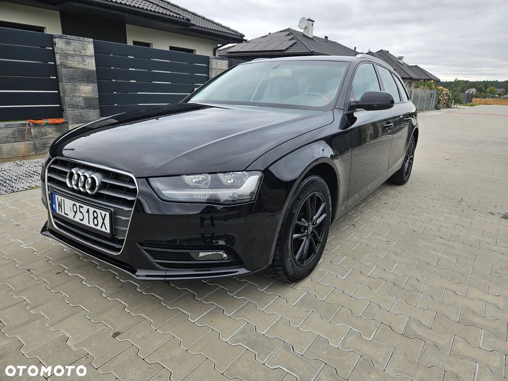 Audi A4 - 1