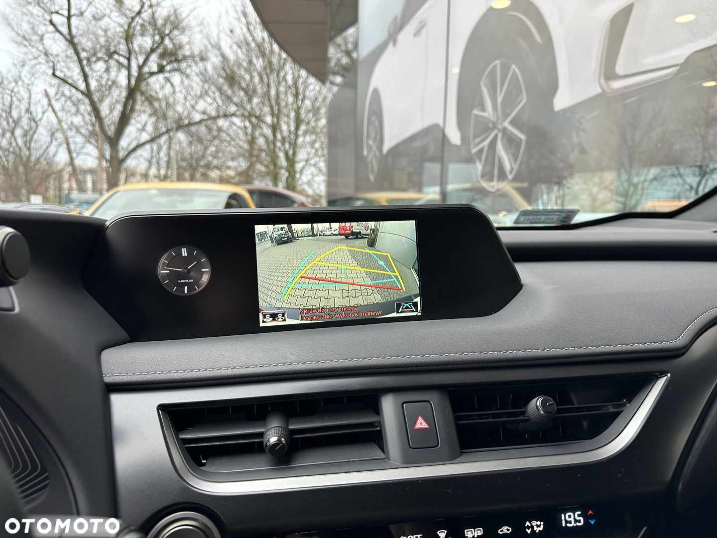 Lexus UX 200 Optimum 2WD - 24