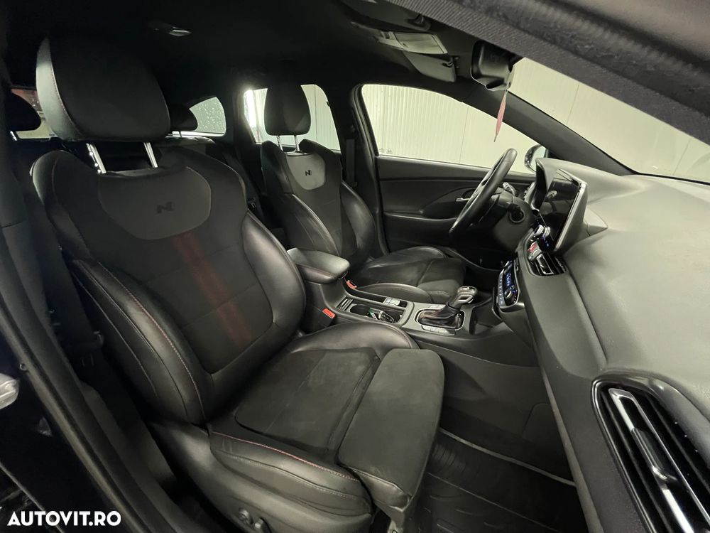 Hyundai i30 1.0 T-GDI 48V-Hybrid DCT N-Line - 11