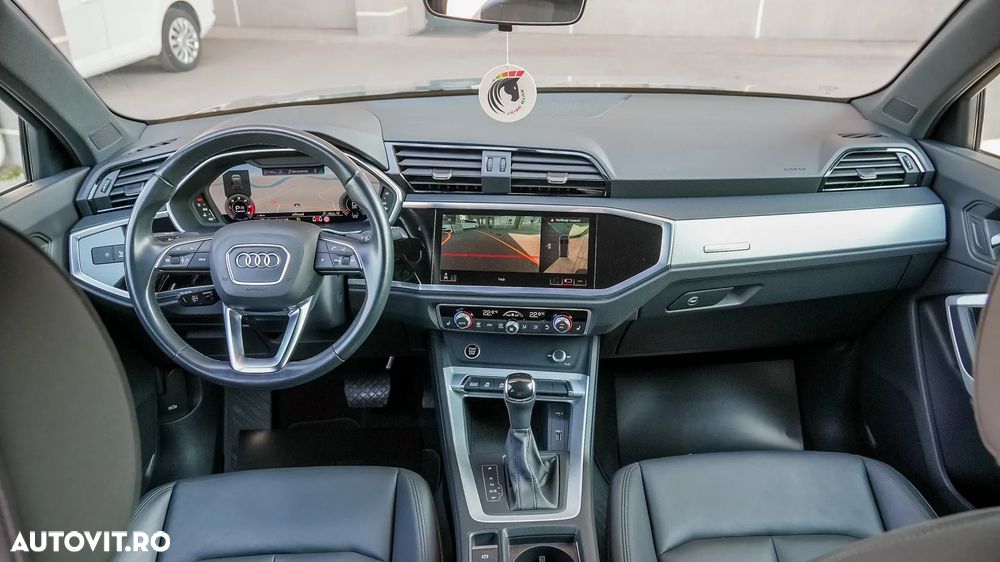 Audi Q3 - 11
