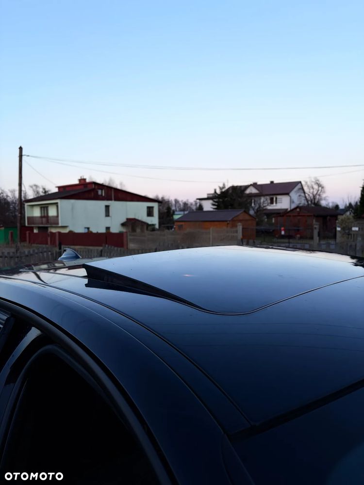 BMW Seria 3 320d Efficient Dynamics Edition Sport Line - 6