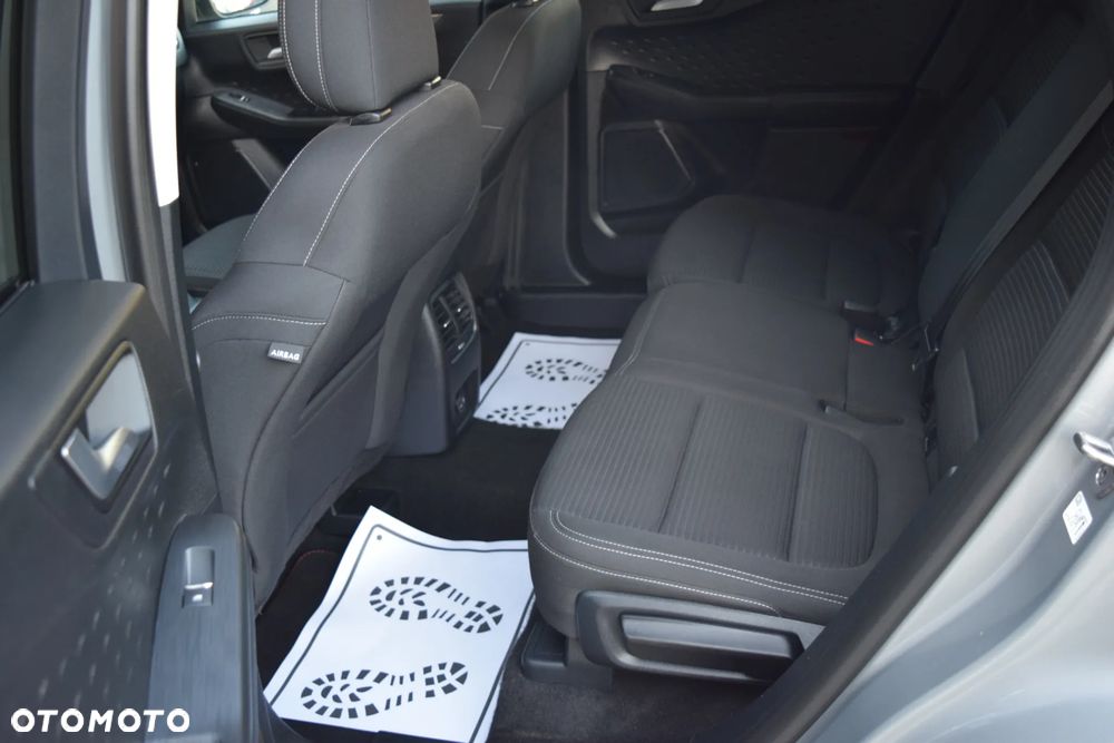Ford Kuga 2.0 EcoBlue Hybrid TITANIUM X - 36