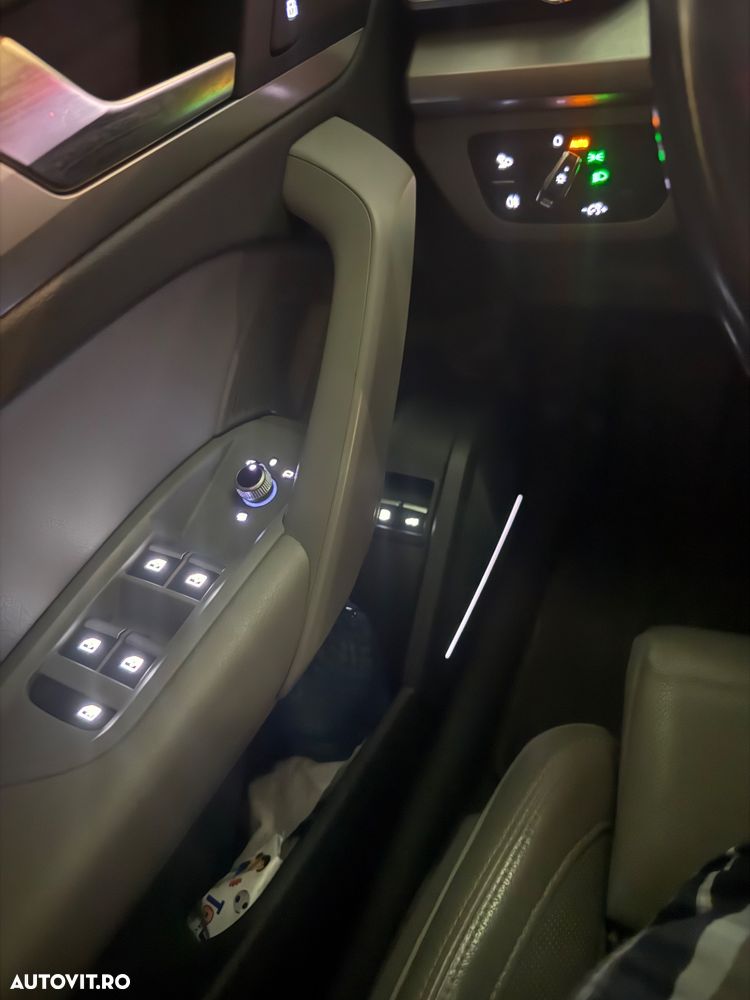 Audi Q5 50 TFSIe quattro S tronic S line - 29