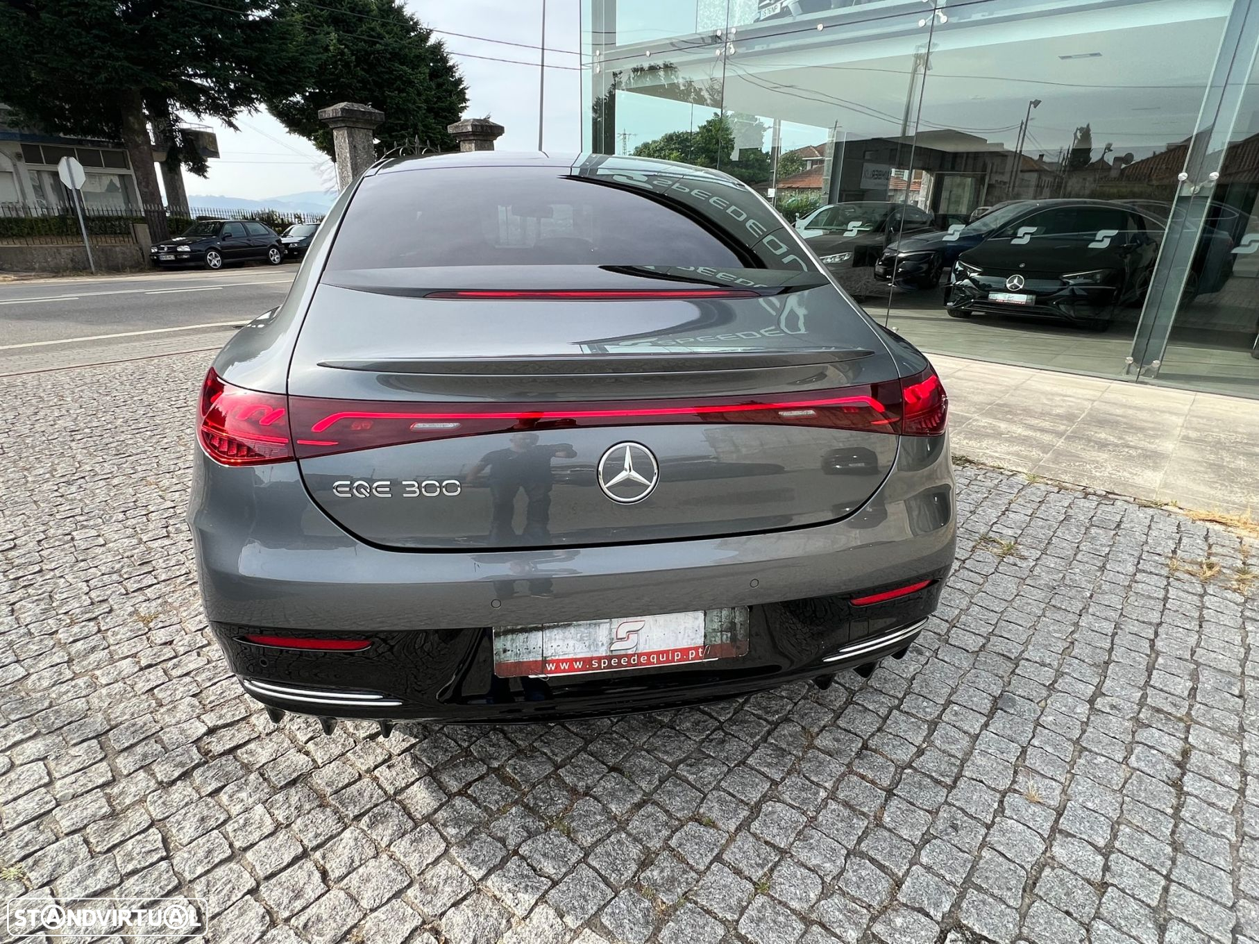 Mercedes-Benz EQE 300 AMG Line - 7