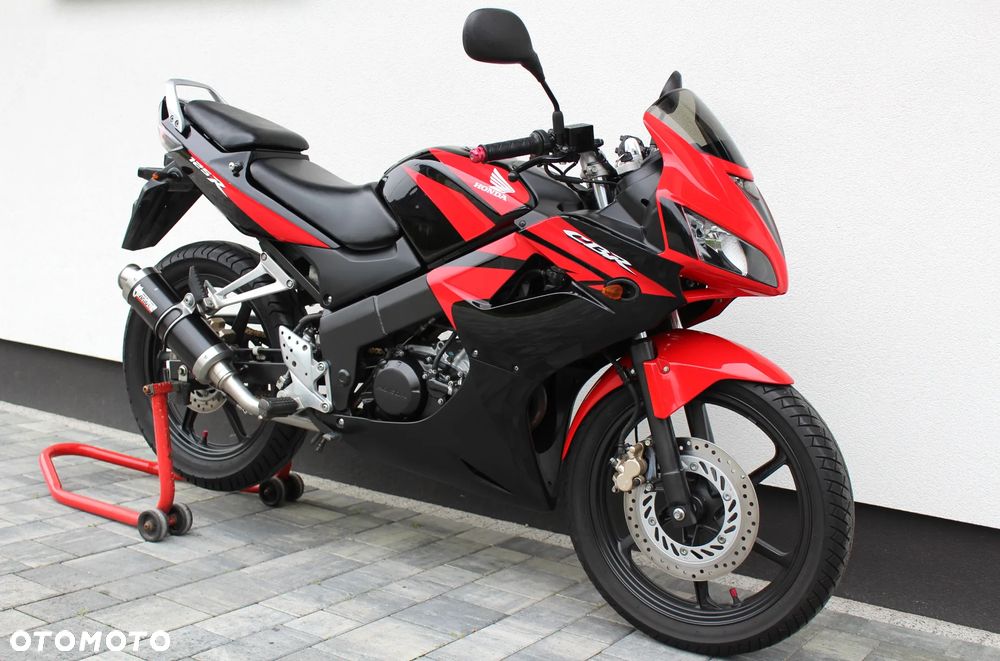 Honda CBR - 4