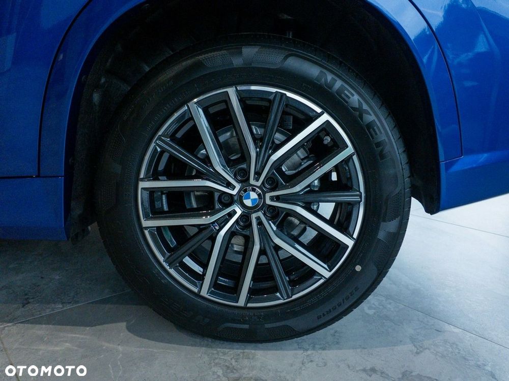 BMW X1 sDrive20i mHEV - 10