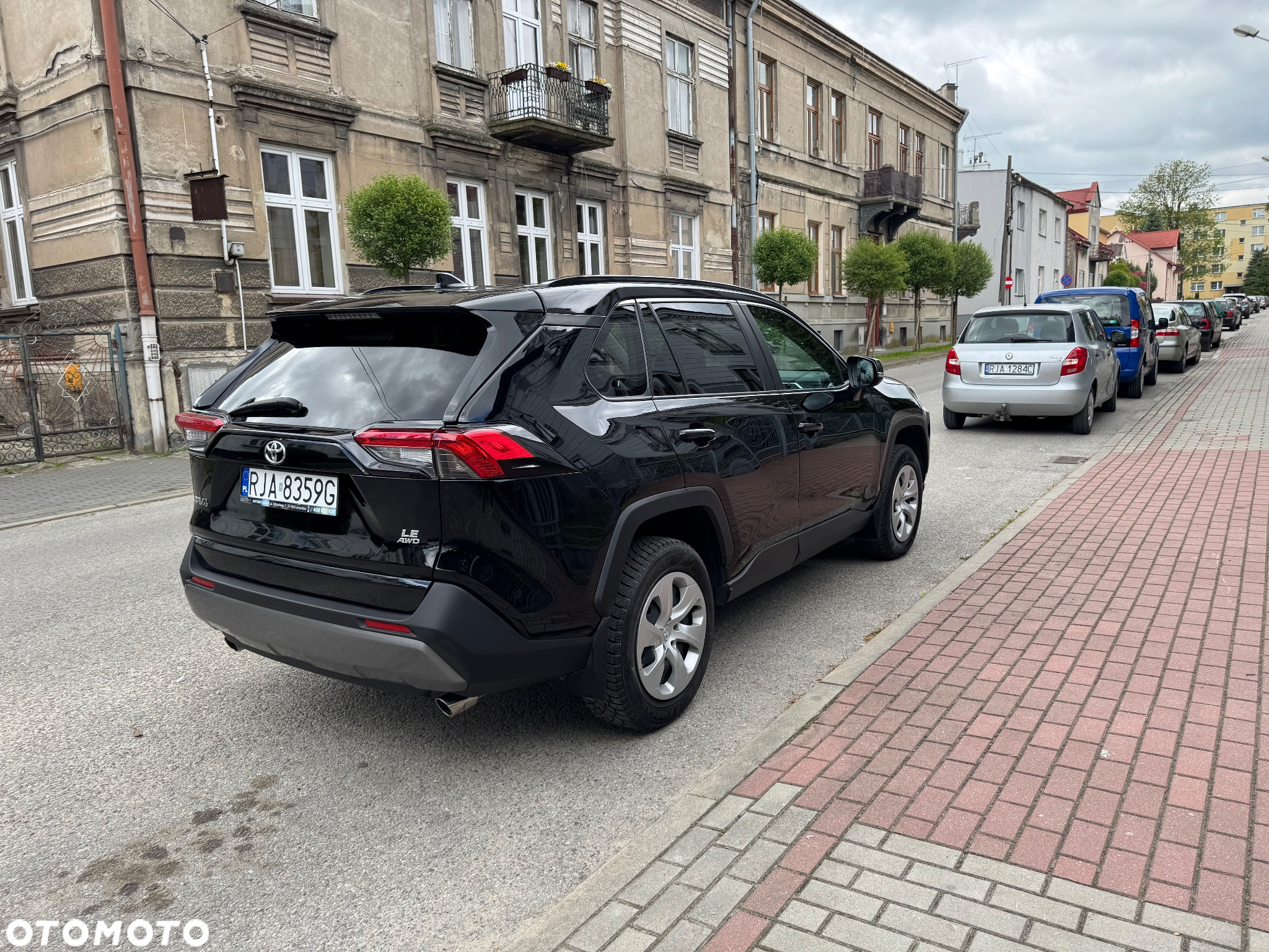 Toyota RAV4 - 25