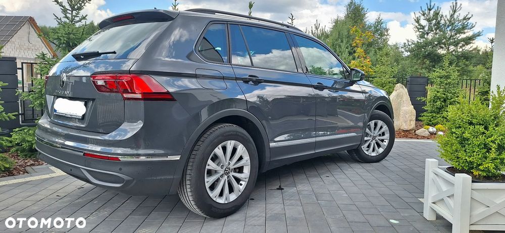Volkswagen Tiguan - 4