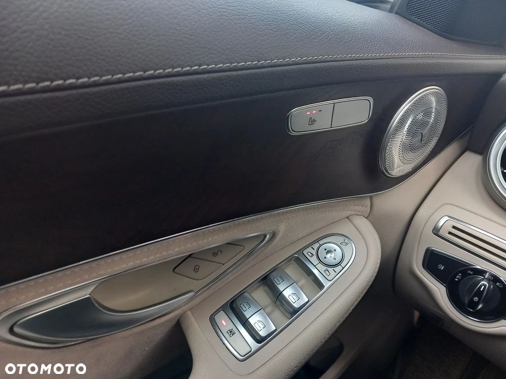 Mercedes-Benz Klasa C 200 7G-TRONIC - 4