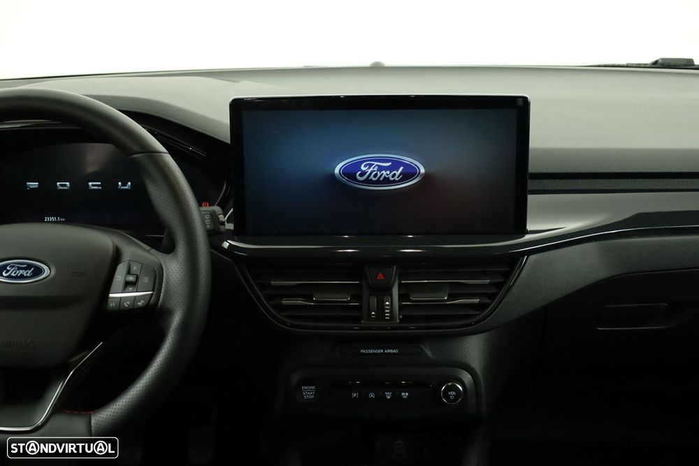 Ford Focus 1.0 EcoBoost MHEV ST-Line X - 9