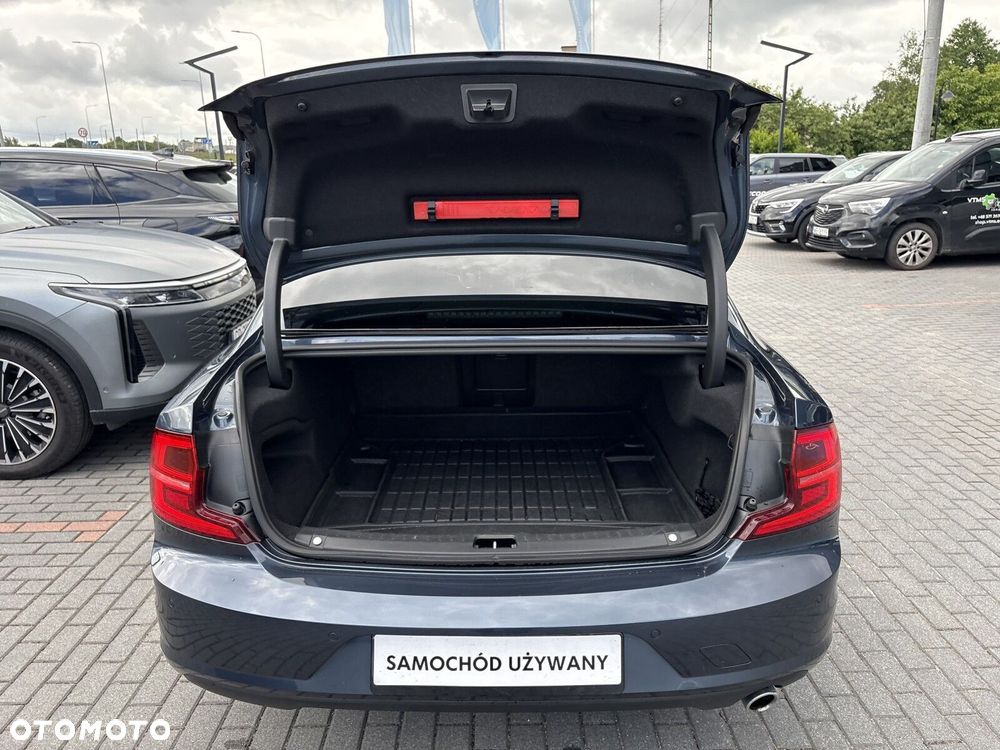 Volvo S90 - 27