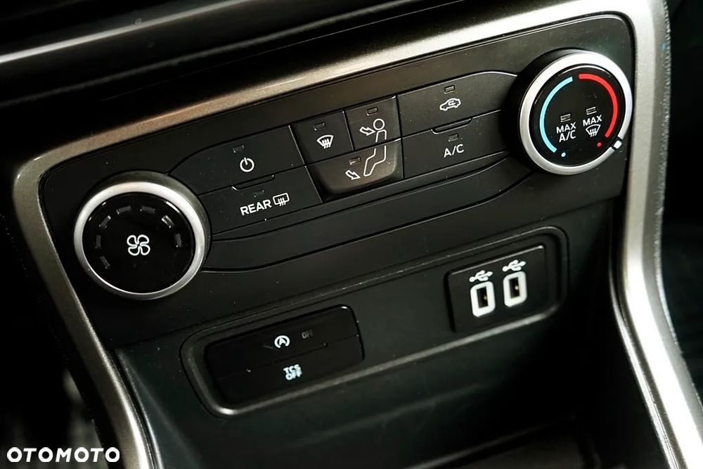Ford EcoSport - 29