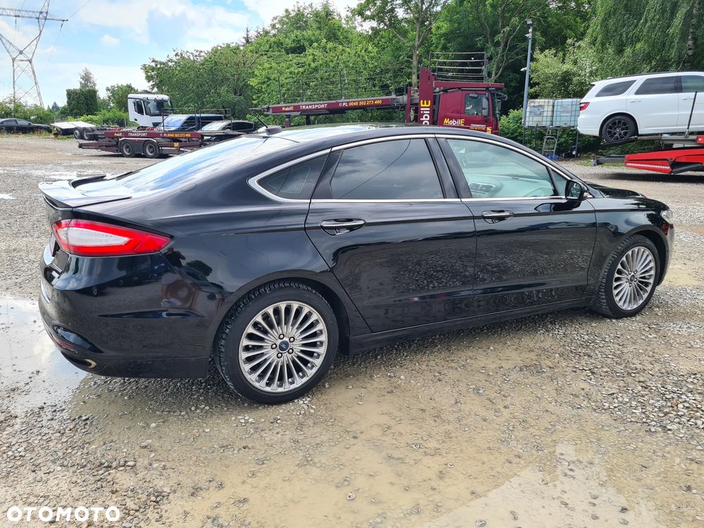 Ford Fusion - 9