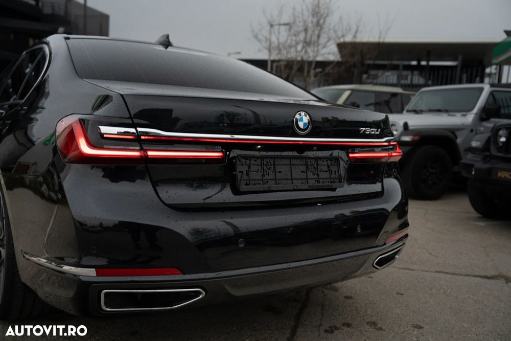 BMW Seria 7 - 35