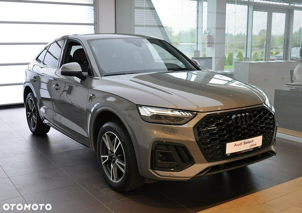 Audi Q5 Sportback - 5