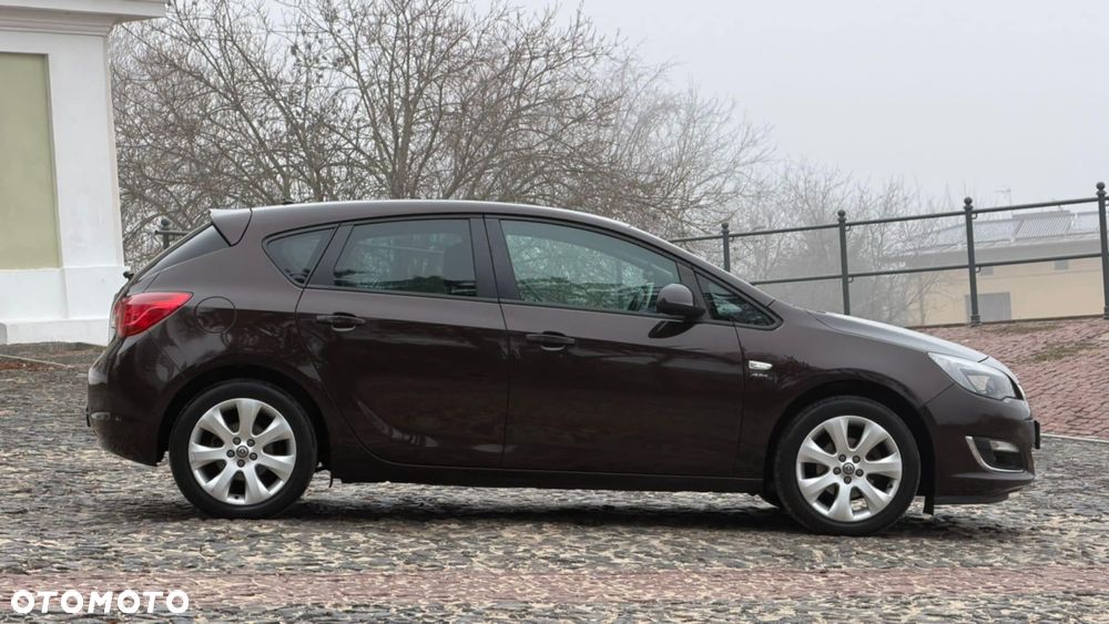 Opel Astra - 7