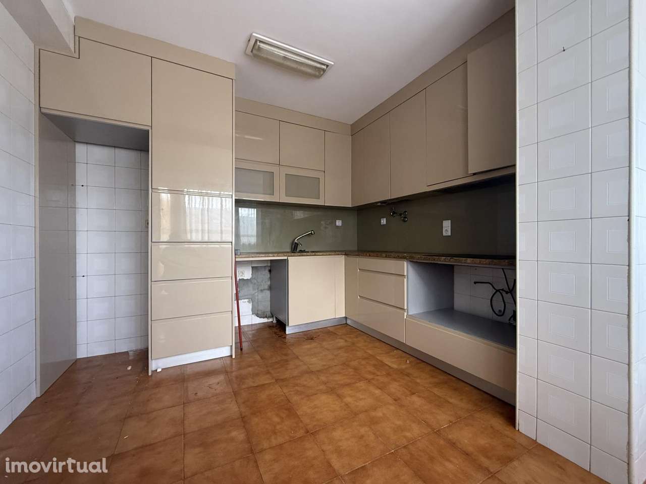 Apartamento T4 Duplex - Avenida dos Banhos (1ª Linha Mar) - Grande imagem: 2/25