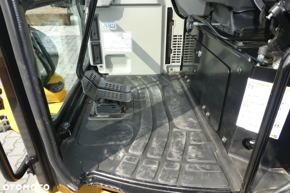 Caterpillar 303,5E2 CR - 23