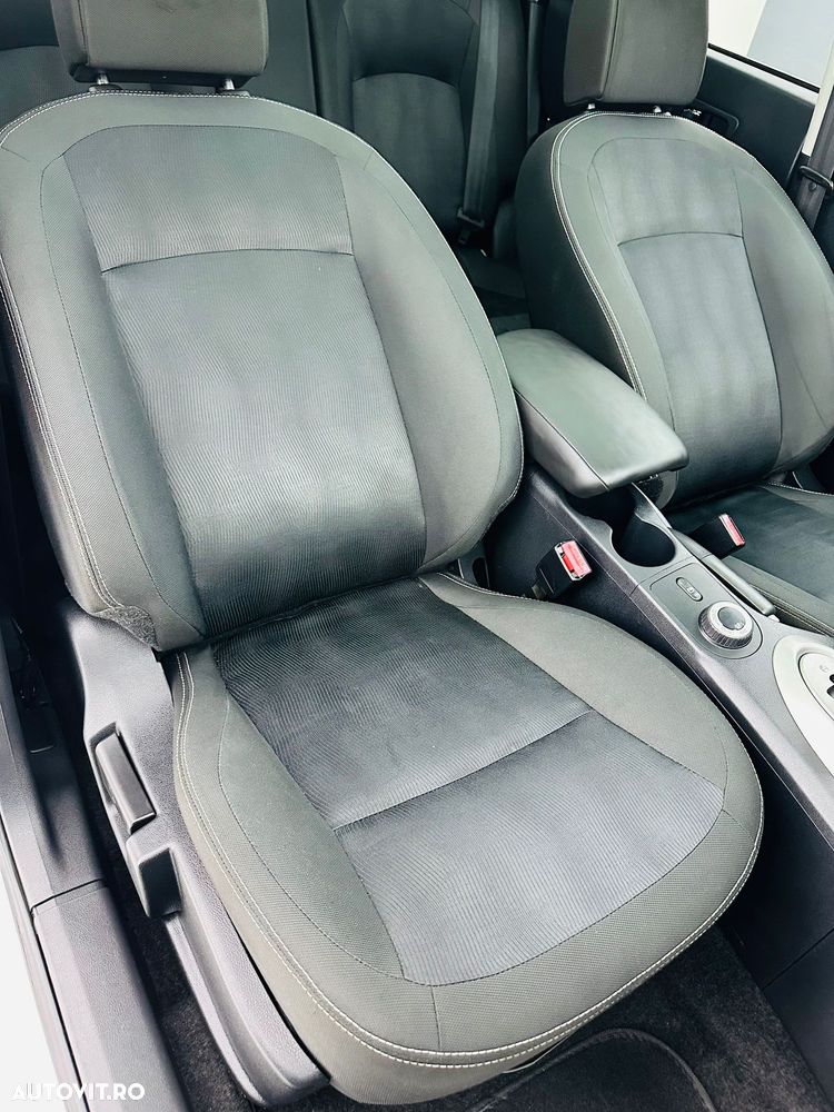 Nissan Qashqai 2.0 DCI 4 x 4 DPF Aut tekna - 22