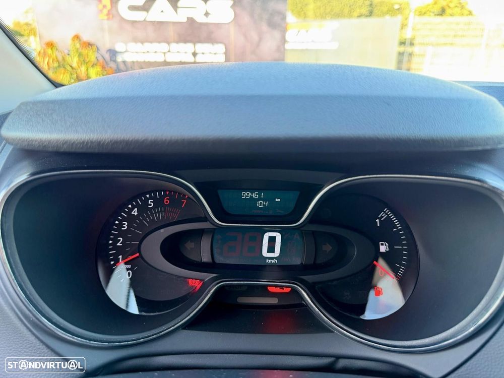 Renault Captur 1.2 TCe Exclusive - 18