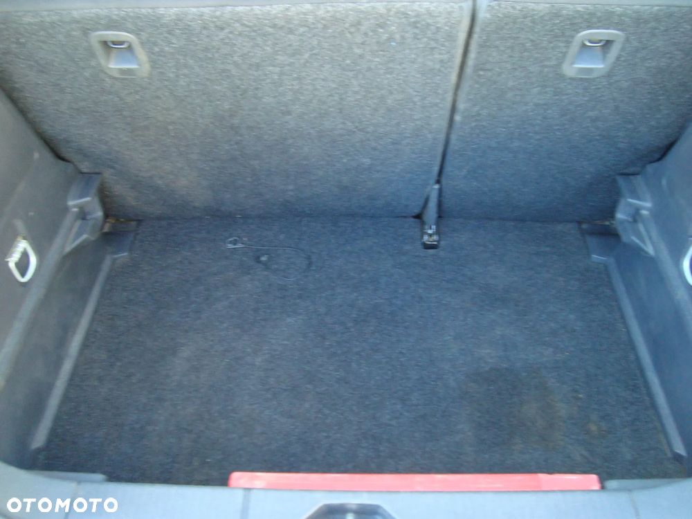 Opel Corsa - 12