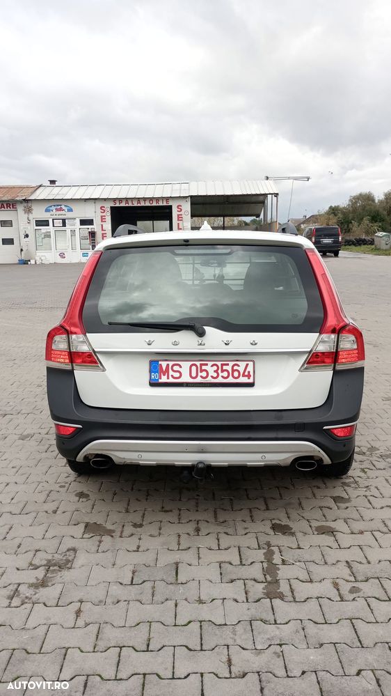 Volvo XC 70 D4 Geartronic Momentum - 14