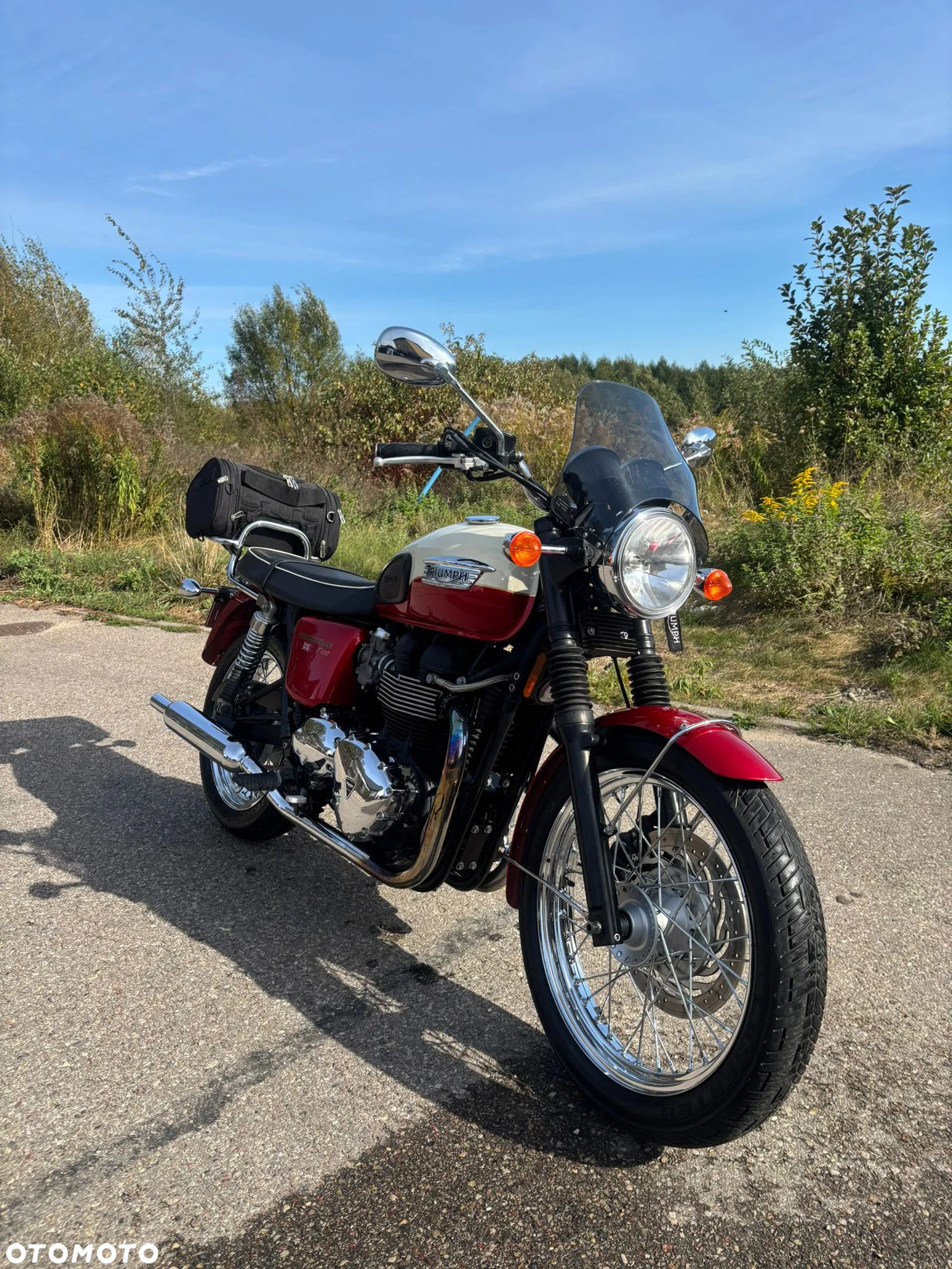 Triumph Bonneville - 21
