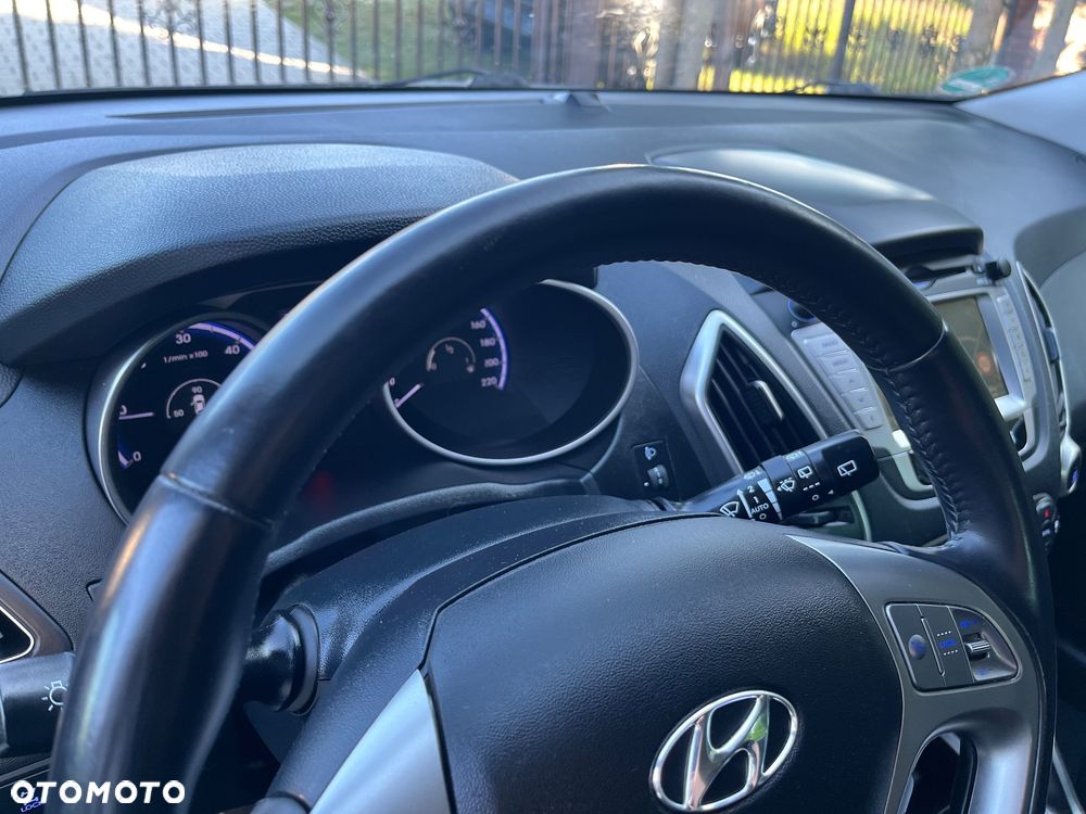 Hyundai ix35 2.0 CRDi 4WD Premium - 17