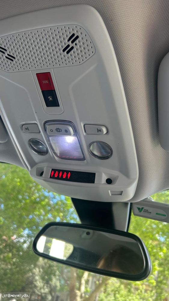 Peugeot 2008 PureTech 100 Stop&Start Allure - 10