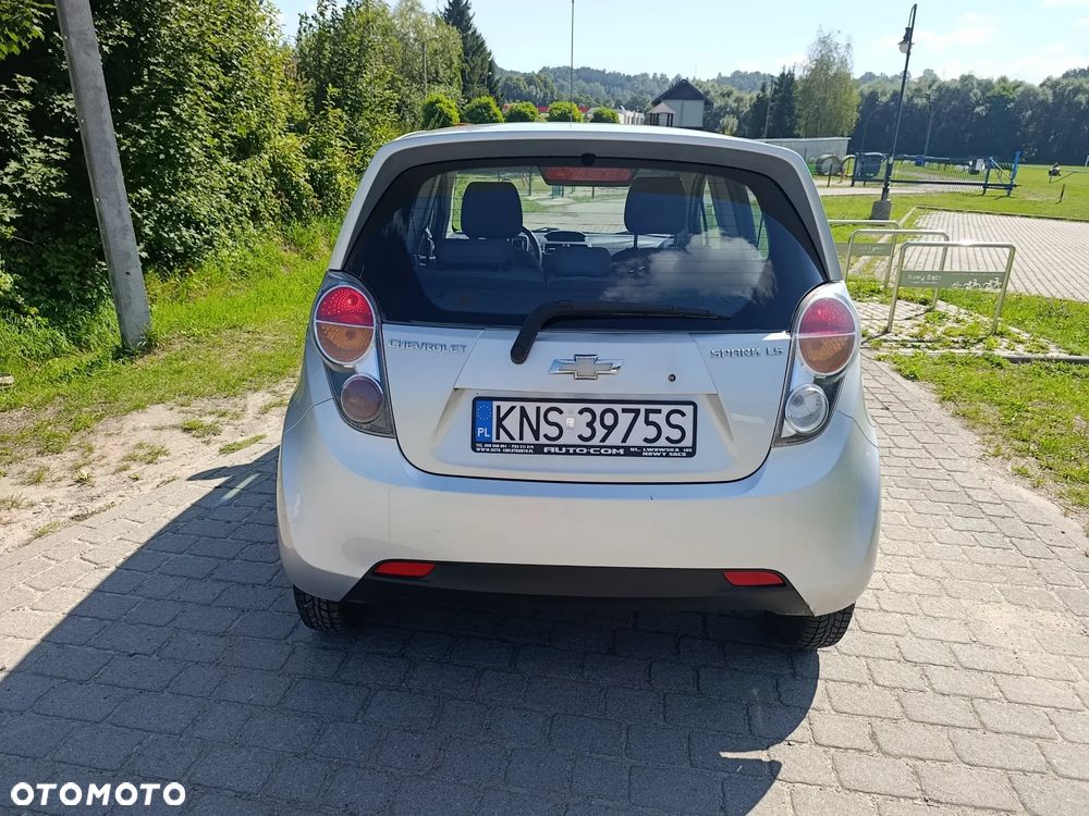 Chevrolet Spark 1.0 LT - 9