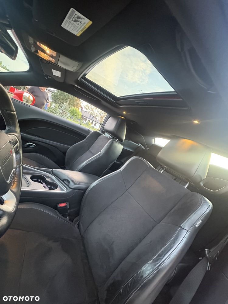 Dodge Challenger 3.6 GT AWD - 10