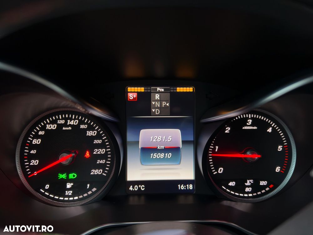 Mercedes-Benz GLC 250 d 4Matic 9G-TRONIC - 32