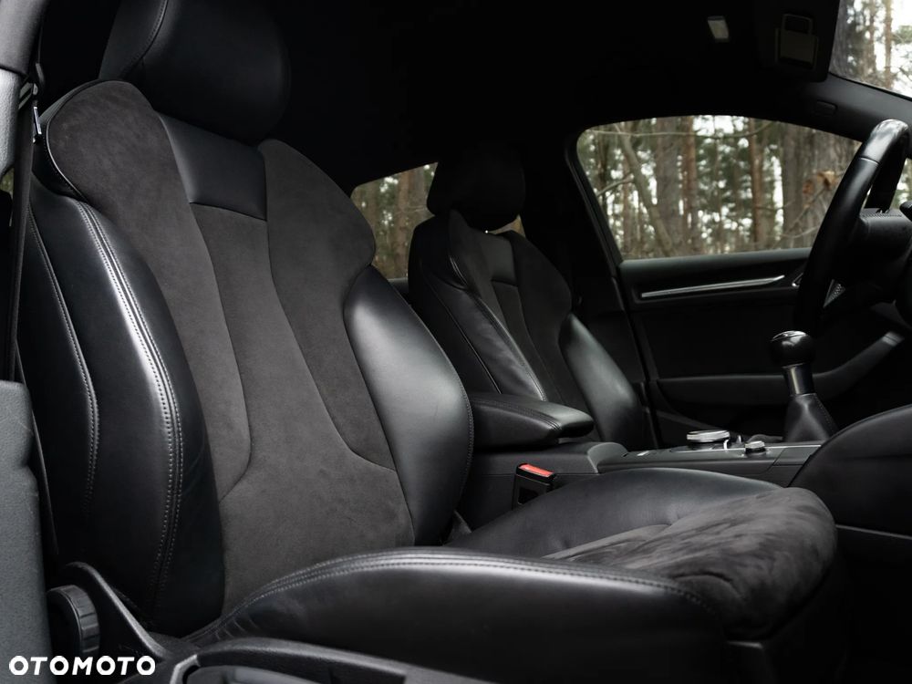 Audi A3 Sportback 2.0 TDI S line Sportpaket - 34