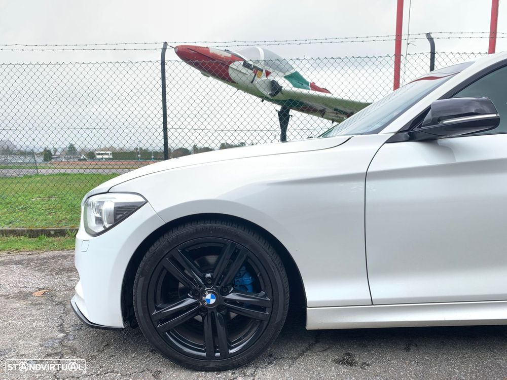 BMW 120 d Pack M - 19