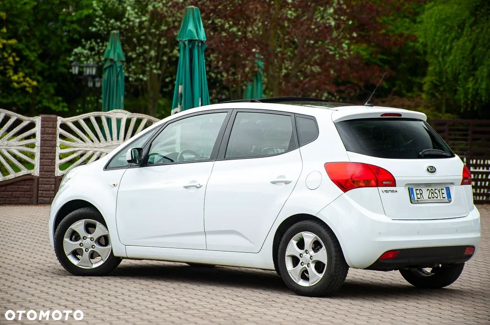 Kia Venga 1.4 S - 13