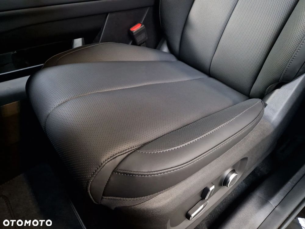 Omoda 7 1.5 T-GDi Super Hybrid Luxury - 13