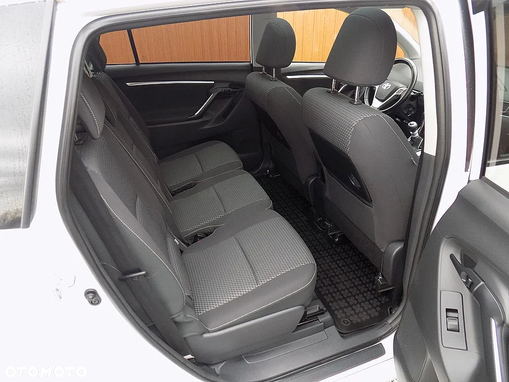 Toyota Verso 1.6 D-4D 5-Sitzer Start/Stop Executive - 7