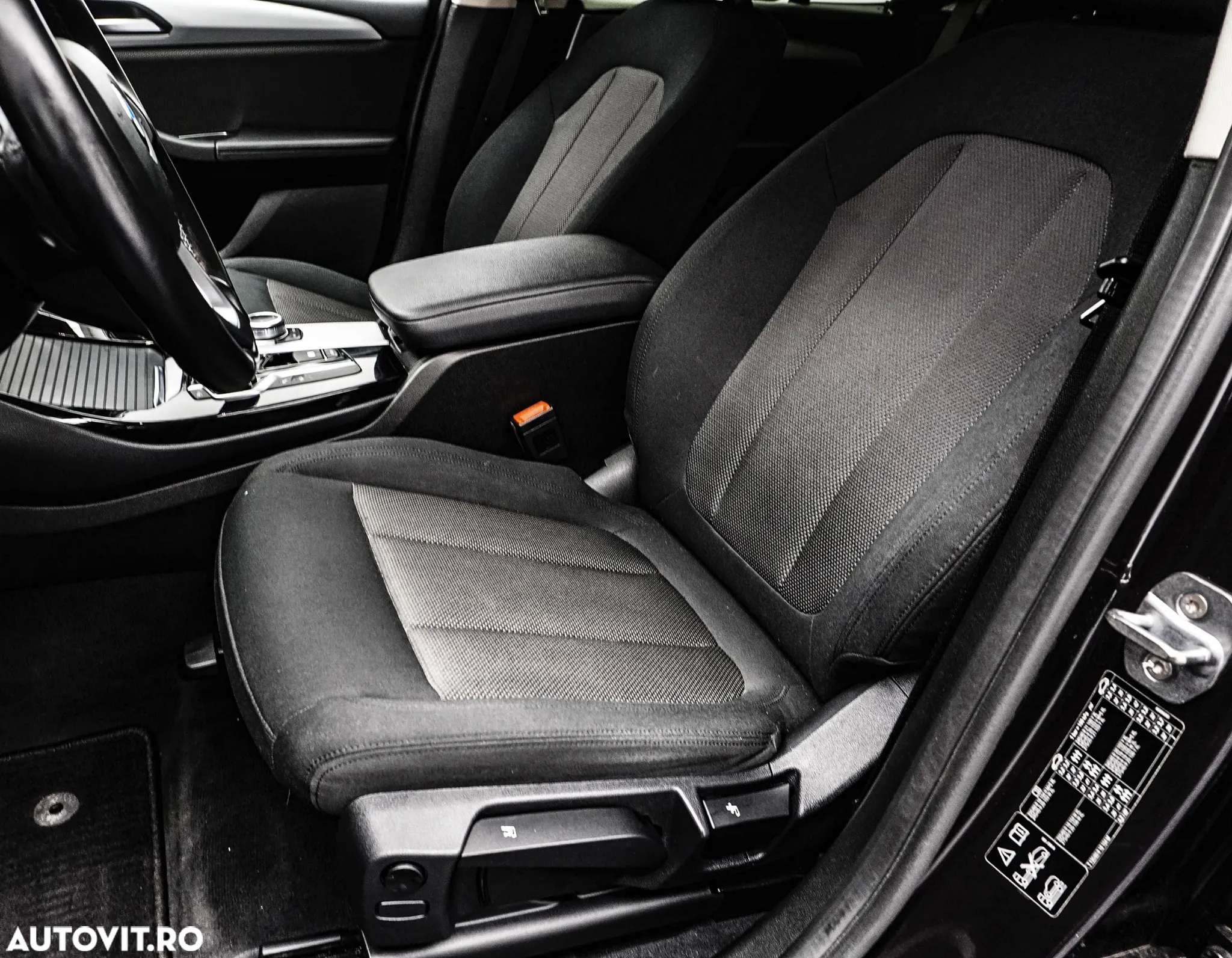 BMW X3 xDrive20d AT Advantage - 13