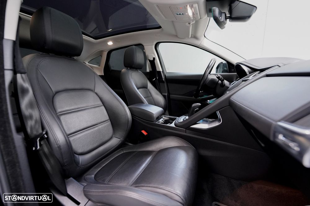 Jaguar E-Pace 2.0 P200 S AWD Aut. - 4